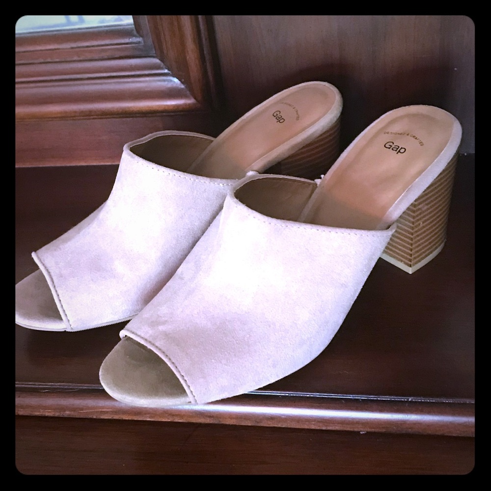 Gap Heels